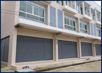 Garage Door Shop Repairs Long Beach, CA 562-543-4695 - cont-custom-t-16-09m