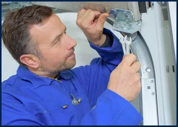 Garage Door Shop Repairs Long Beach, CA 562-543-4695 - cont-door-repair-t-16-09m